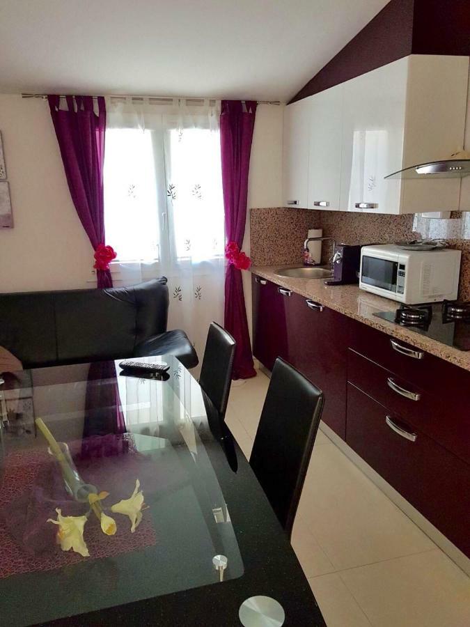 Apartment Dijana Kaštela Esterno foto