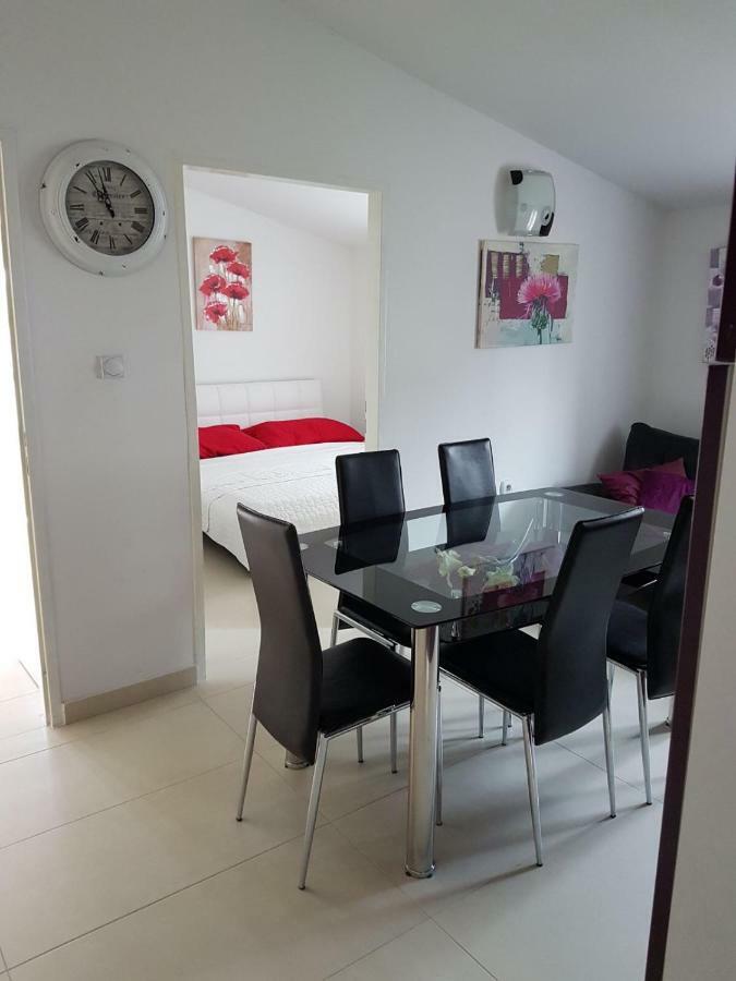 Apartment Dijana Kaštela Esterno foto
